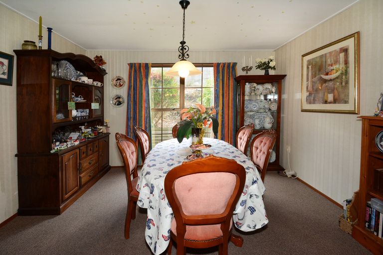 Photo of property in 54 Frasers Road, Glenross, Dunedin, 9011