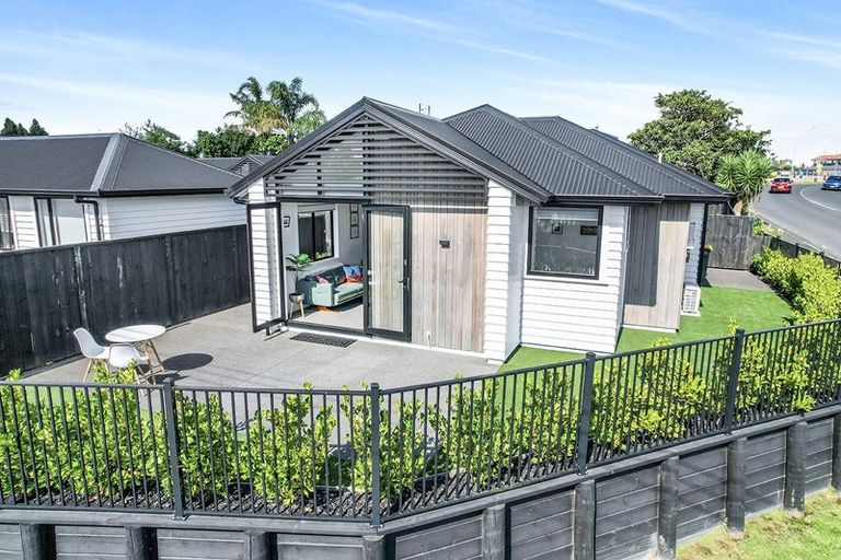 Photo of property in 1/81 Storey Avenue, Hamilton, 3200