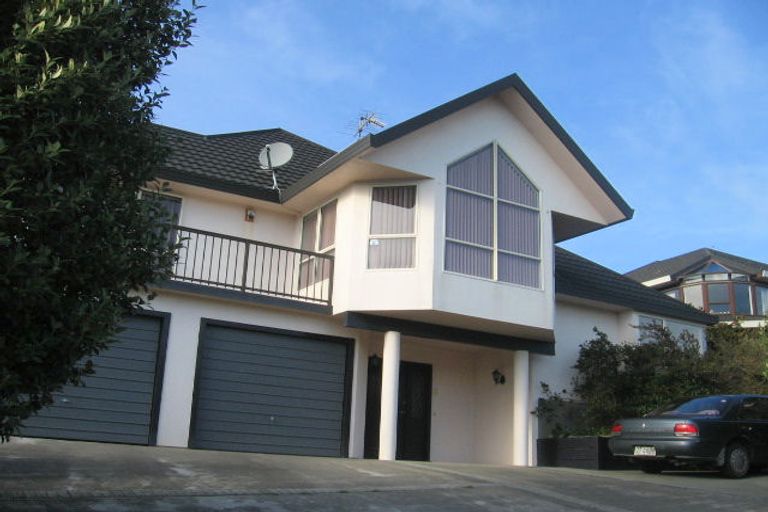 Photo of property in 9 Tombane Terrace, Papakowhai, Porirua, 5024