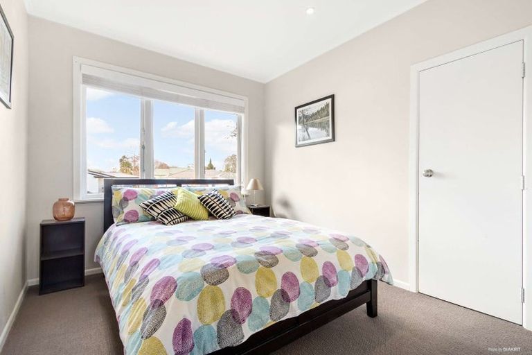 Photo of property in 14 Challinor Street, Pakuranga, Auckland, 2010