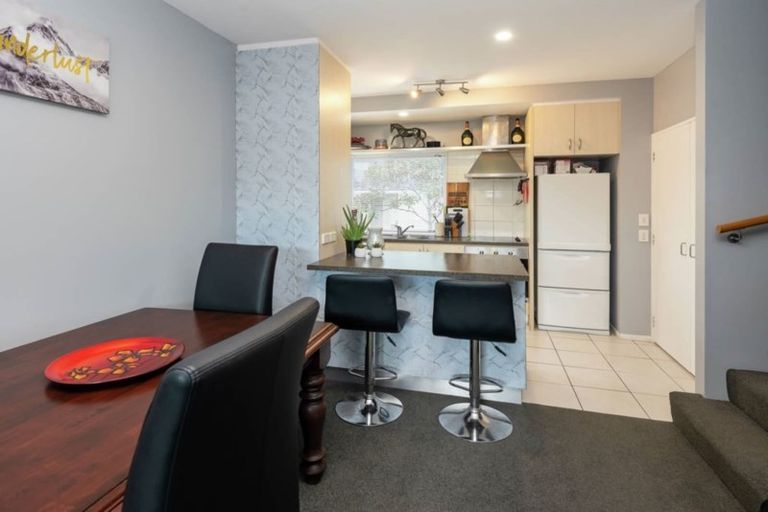 Photo of property in 40 Kirikiri Lane, East Tamaki, Auckland, 2013