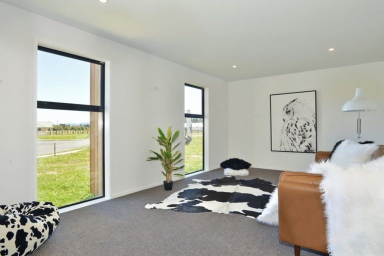 Photo of property in 23 Mill Grove, Clareville, Carterton, 5713