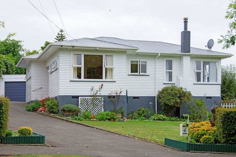 Photo of property in 13 Queen Alexandra Street, Lansdowne, Masterton, 5810
