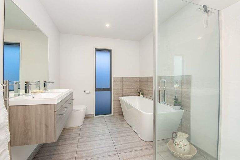 Photo of property in 42 Anderton Crescent, Mosgiel, 9024