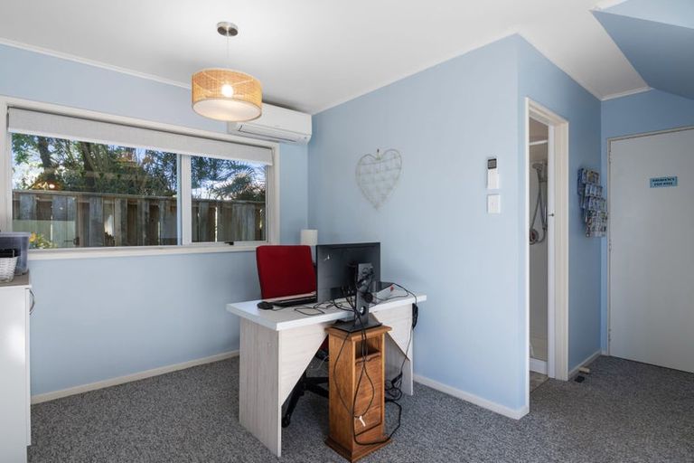 Photo of property in 14 Cliff Road, Tasman, Upper Moutere, 7173