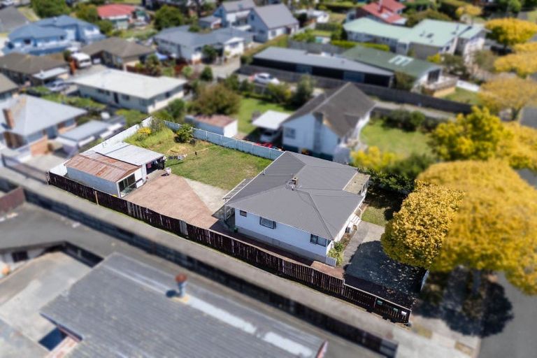 Photo of property in 12 Ussher Place, Pakuranga Heights, Auckland, 2010