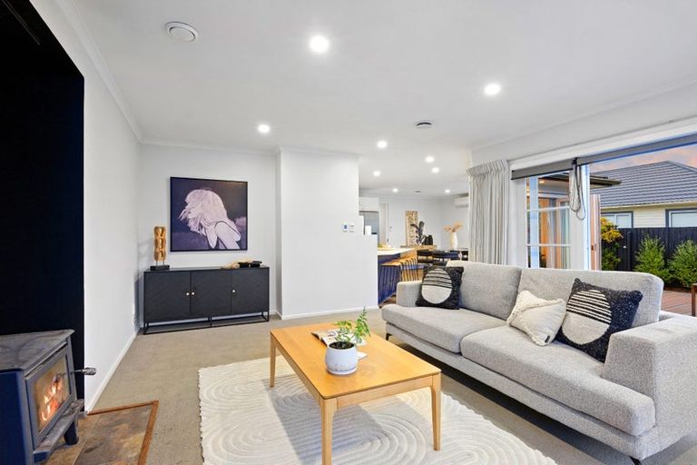 Photo of property in 221 Weston Road, St Albans, Christchurch, 8052