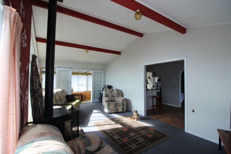 Photo of property in 9 Kupe Place, Tokoroa, 3420