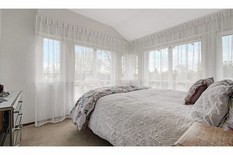 Photo of property in 6 Bishop Street, St Albans, Christchurch, 8014