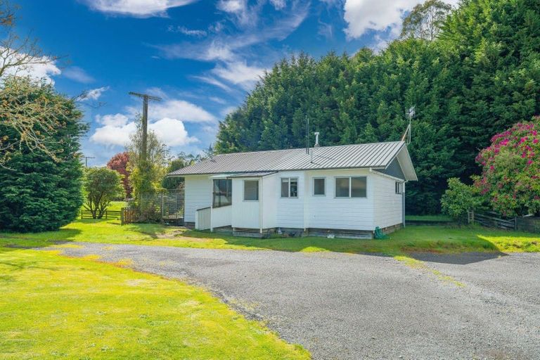 Photo of property in 52 Caroline Drive, Maunganamu, Taupo, 3379