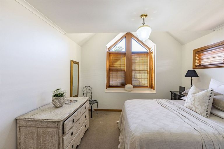 Photo of property in 222 Victoria Avenue, Hokowhitu, Palmerston North, 4410