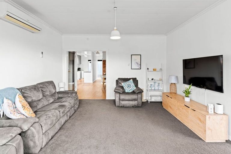 Photo of property in 394 South Road, Caversham, Dunedin, 9012