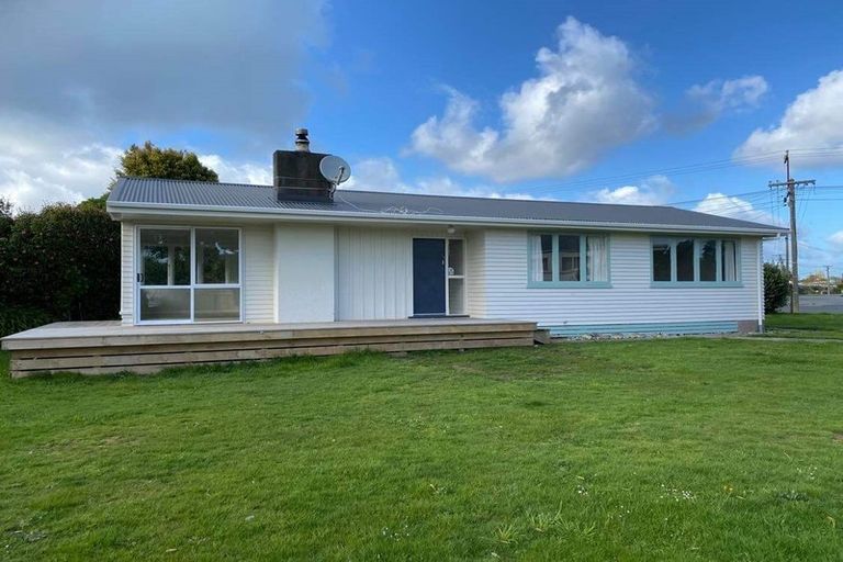 Photo of property in 68 Waerenga Road, Otaki, 5512