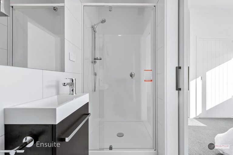 Photo of property in 1/51 Kings Crescent, Hutt Central, Lower Hutt, 5010