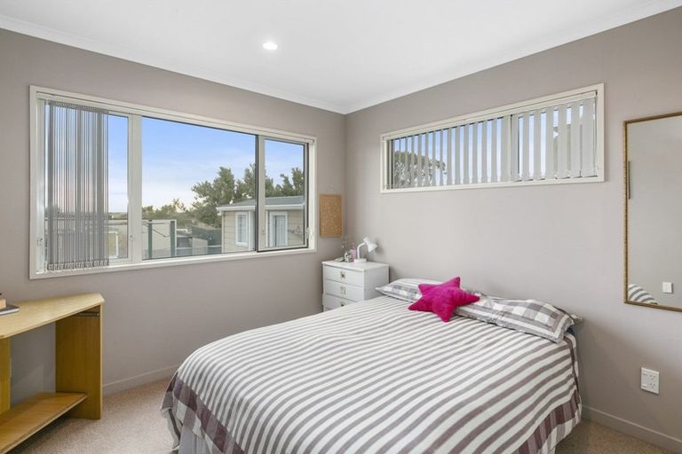 Photo of property in 17 Palmer Place, Taieri Beach, Taieri Mouth, 9091