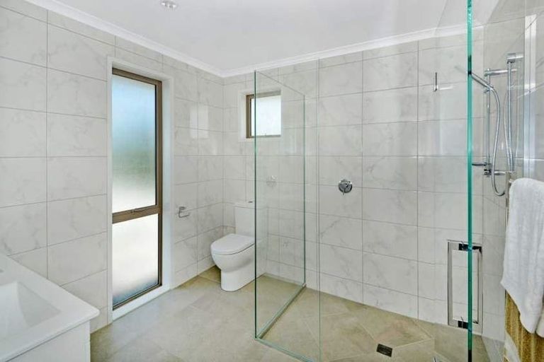 Photo of property in 262 Spur Road, Stillwater, Silverdale, 0993