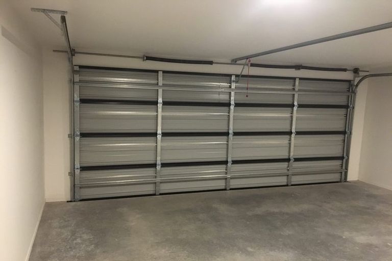 Photo of property in 66 Broadway Parade, Rolleston, 7615