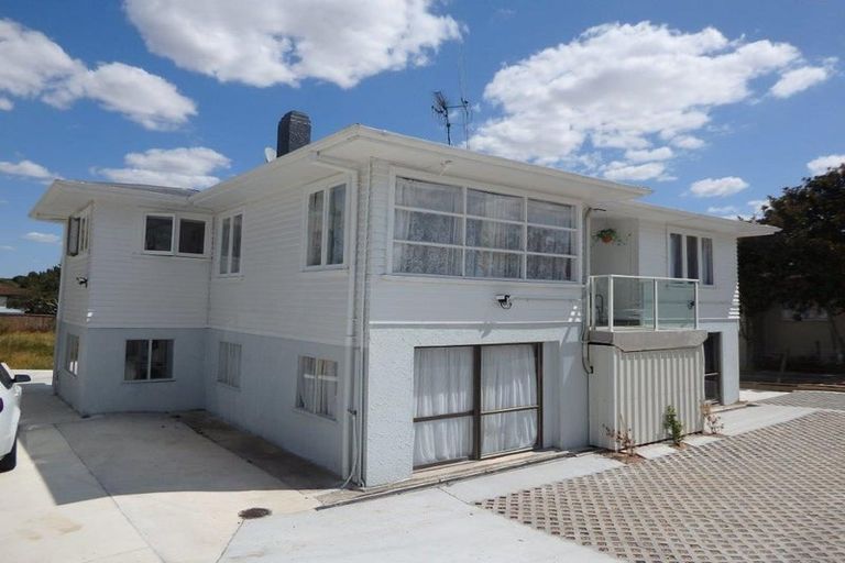 Photo of property in 43 Lake Crescent, Hamilton Lake, Hamilton, 3204