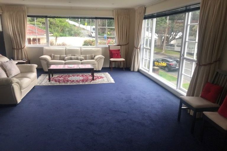 Photo of property in 12 Burnham Street, Seatoun, Wellington, 6022