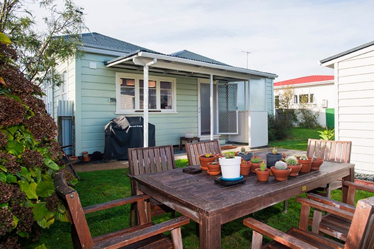 Photo of property in 3 Wellington Street, Te Hapara, Gisborne, 4010