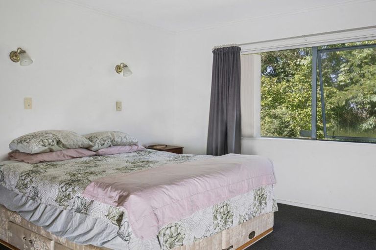 Photo of property in 48 Robinson Avenue, Holdens Bay, Rotorua, 3010