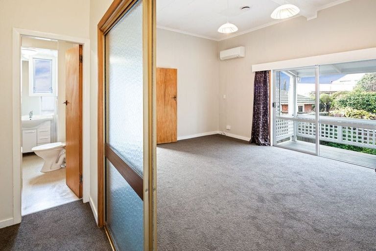 Photo of property in 46 Hornsey Road, Melrose, Wellington, 6023