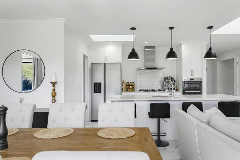 Photo of property in 1 Lemonwood Lane, Kinloch, Taupo, 3377