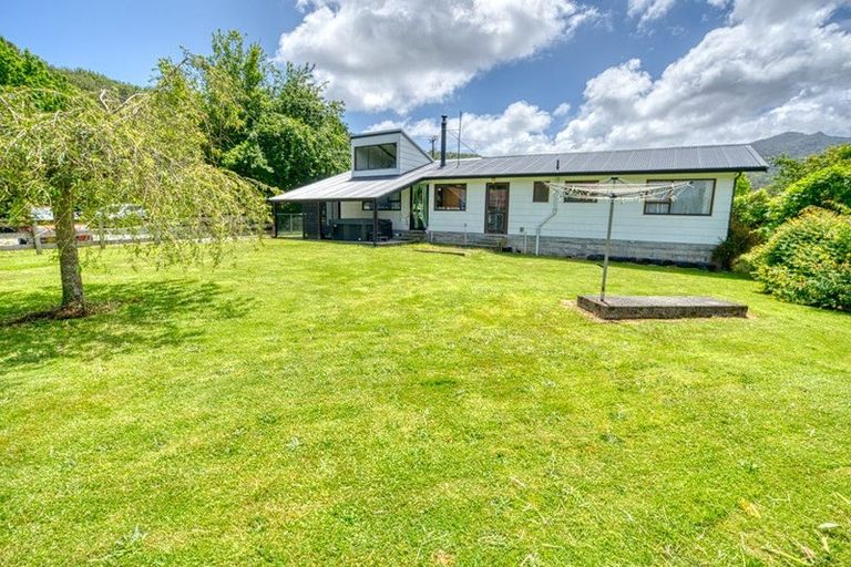 Photo of property in 660 Taylorville Road, Taylorville, Greymouth, 7805