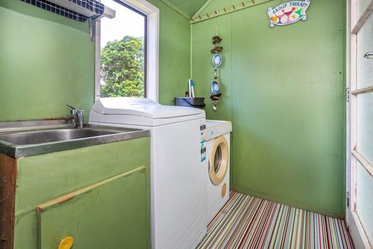 Photo of property in 69 Pye Place, Hot Water Beach, Whitianga, 3591