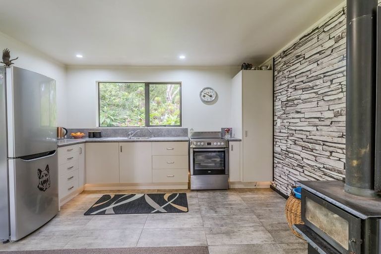 Photo of property in 77 Allans Beach Road, Portobello, Dunedin, 9077