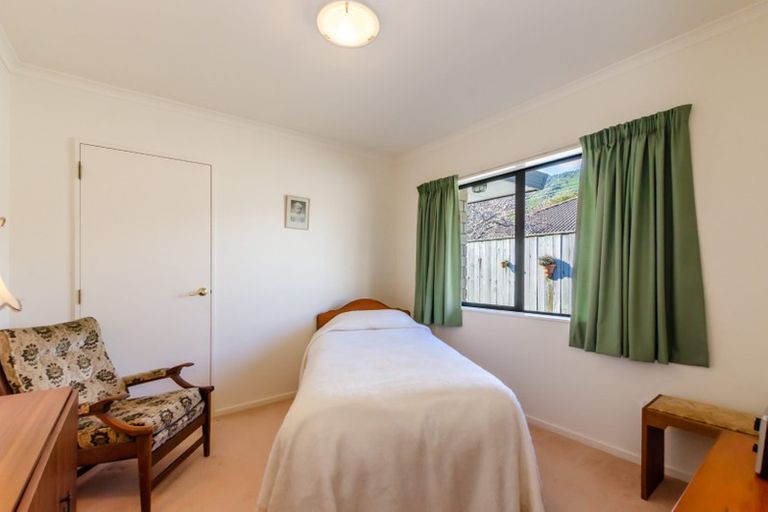 Photo of property in 76 Parata Street, Waikanae, 5036