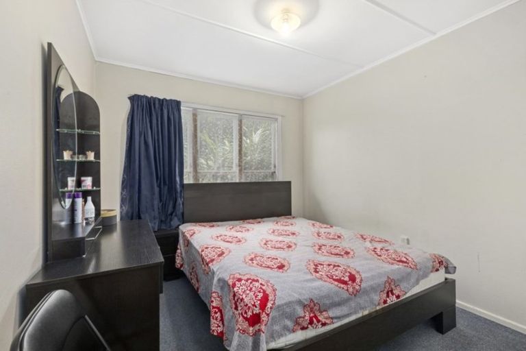 Photo of property in 12 Naenae Road, Naenae, Lower Hutt, 5011