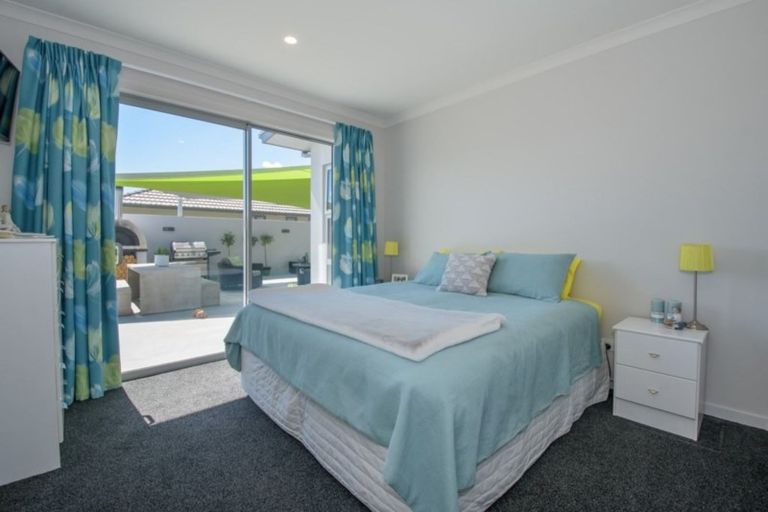 Photo of property in 15 De Bettencor Place, Mount Pisa, Cromwell, 9383