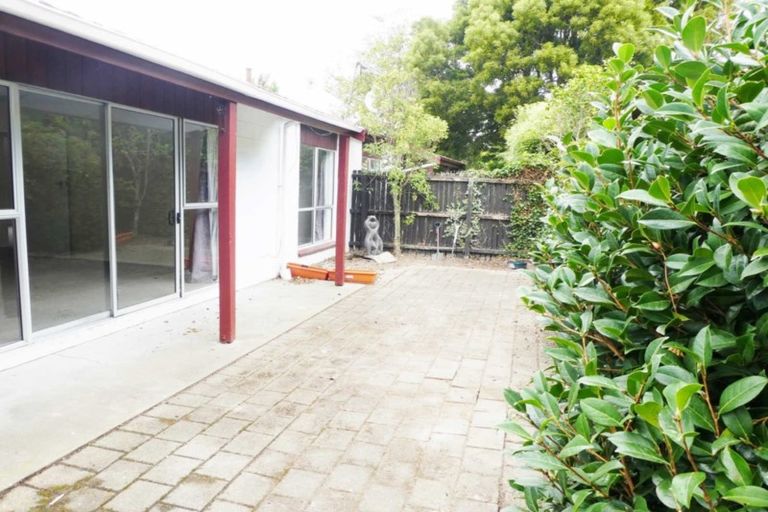 Photo of property in 2/27 Hendon Street, Edgeware, Christchurch, 8013