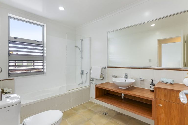 Photo of property in 9x Clearwater Cove, West Harbour, Auckland, 0618
