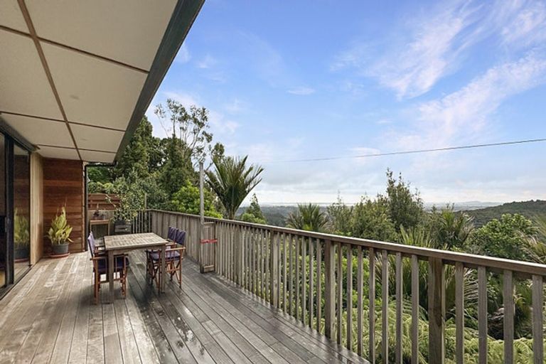 Photo of property in 144 Opanuku Road, Henderson Valley, Auckland, 0612