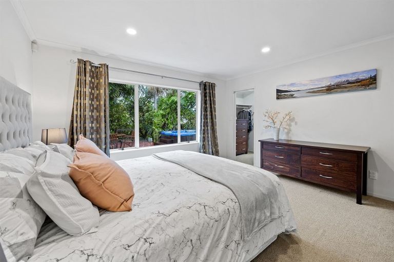 Photo of property in 4 Phoebe Meikle Place, Torbay, Auckland, 0630