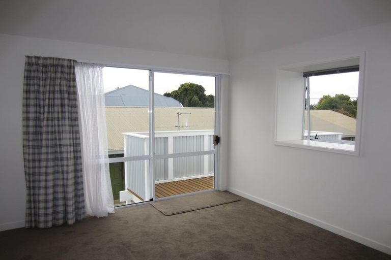 Photo of property in 2/511 Durham Street North, St Albans, Christchurch, 8014