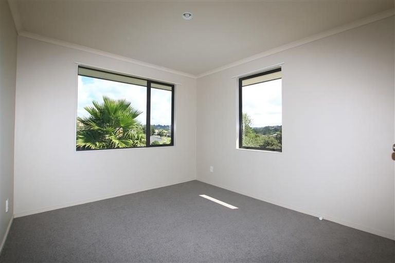 Photo of property in 3/31 Orwell Road, Greenhithe, Auckland, 0632