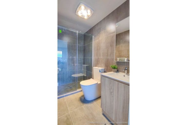 Photo of property in 5 Ngaru Way, Orewa, 0931