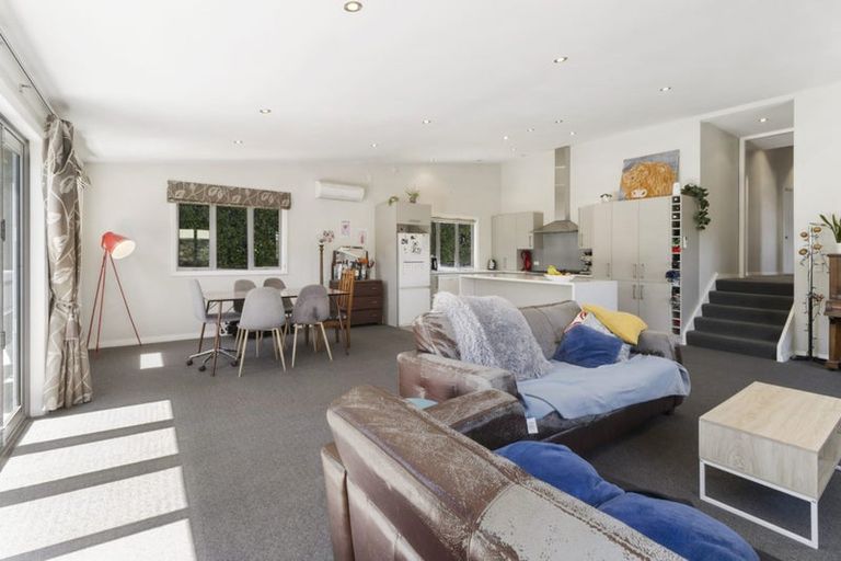 Photo of property in 8 Lewer Street, Karori, Wellington, 6012