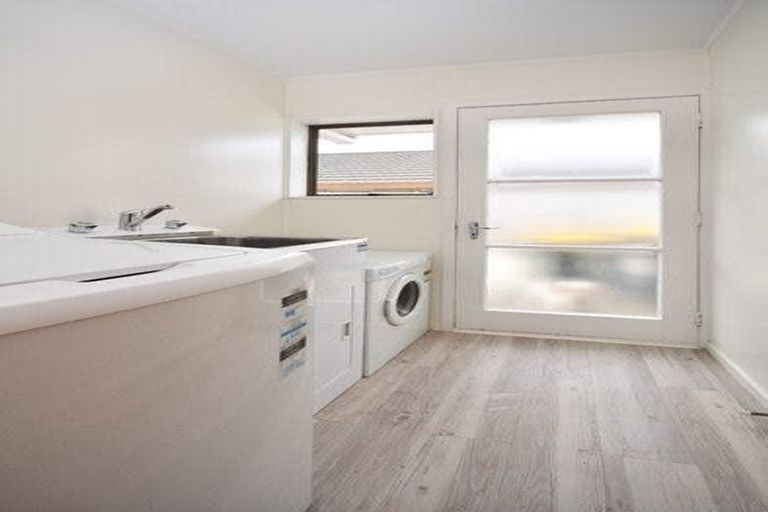 Photo of property in 29a Hatton Road, Orewa, 0931