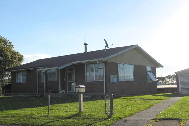 Photo of property in 21 Brownlie Crescent, Huntly, 3700