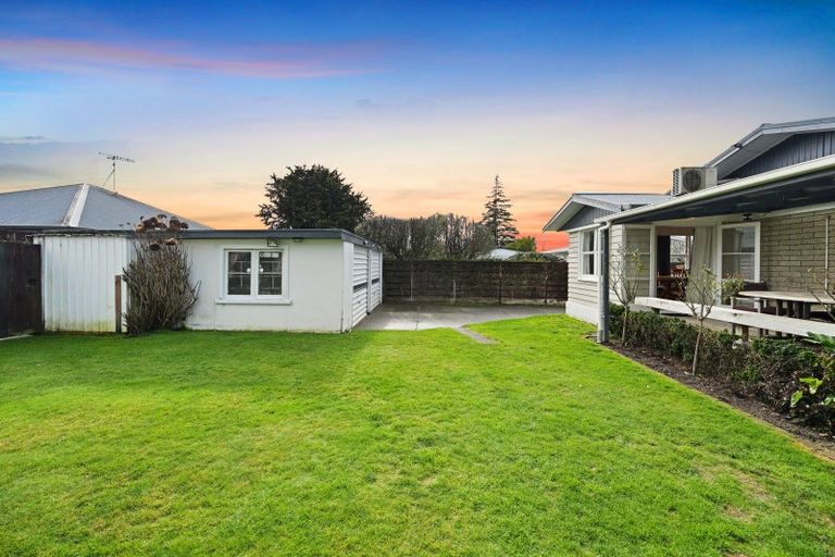 Photo of property in 69 Resthill Crescent, Glenview, Hamilton, 3206