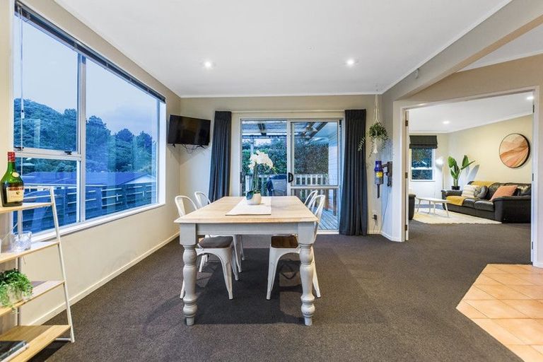 Photo of property in 47 Hicks Close, Whitby, Porirua, 5024