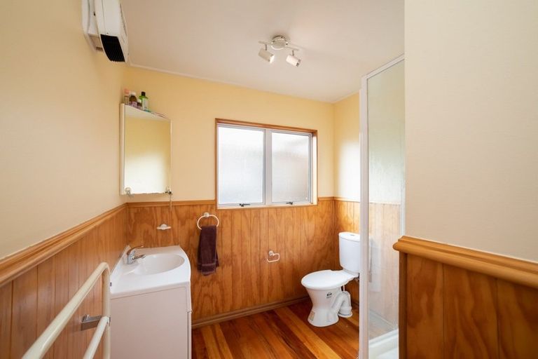 Photo of property in 129 Kent Street, Kingston, Athol, 9793