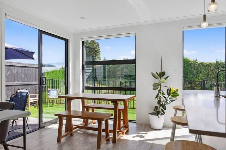 Photo of property in 10 Tanuku Lane, Te Puke, 3119