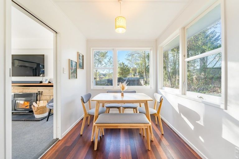 Photo of property in 10 Prestige Place, Maoribank, Upper Hutt, 5018