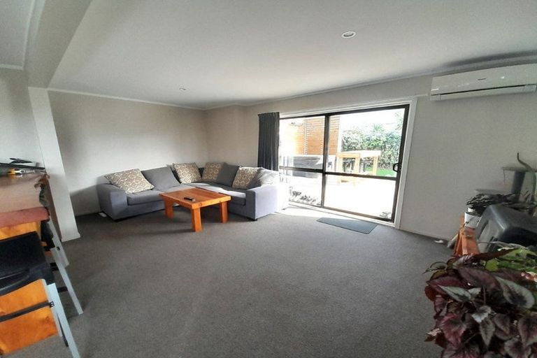 Photo of property in 15 West Street, Tuakau, 2121
