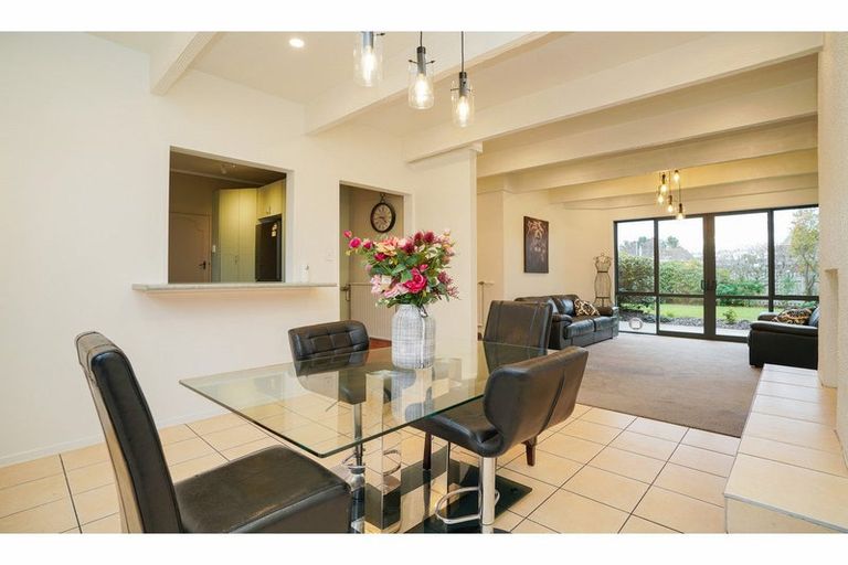 Photo of property in 27 Kildare Drive, Waikiwi, Invercargill, 9810